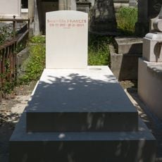 Grave of Francés