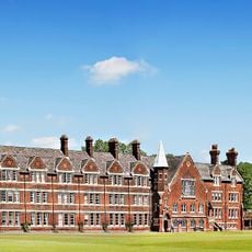 Felsted School