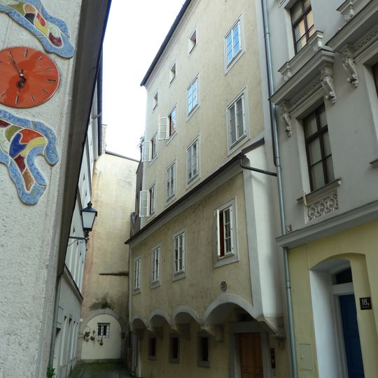 Adlergasse 20