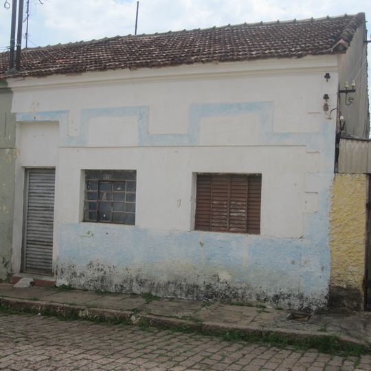 Building at Rua Gustavo Paula Leite, 30
