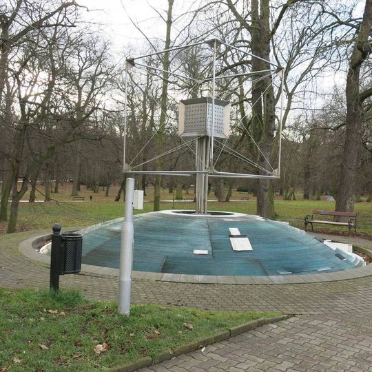 Kašna Glaverbel v Zámecké zahradě v Teplicích