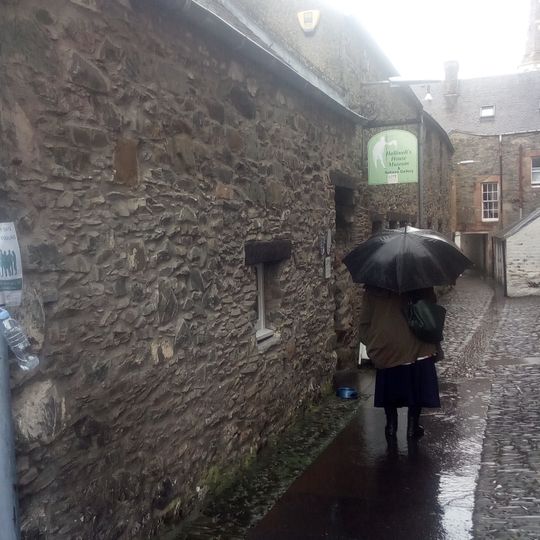 Halliwell's House and Close