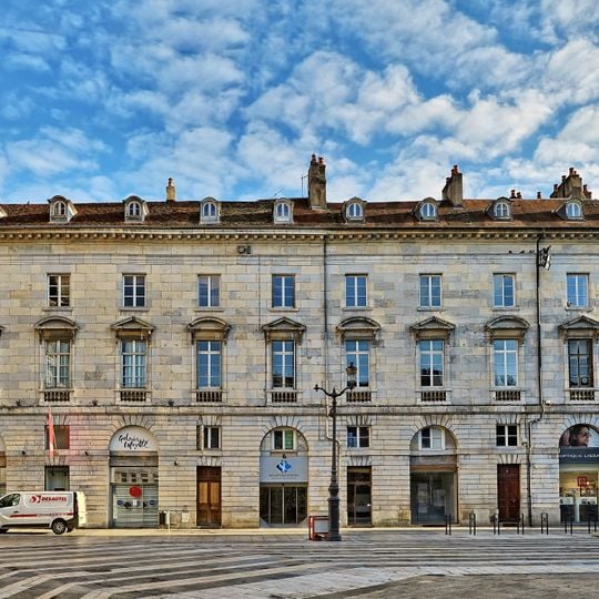 Maison, 6 place du Huit-Septembre