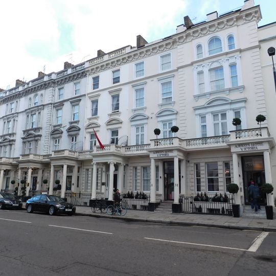 29–49 St George's Drive