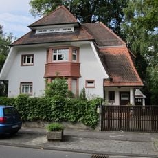 Ernst-Ludwig-Allee 6 (Buchschlag)