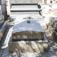 Grave of Lamotte