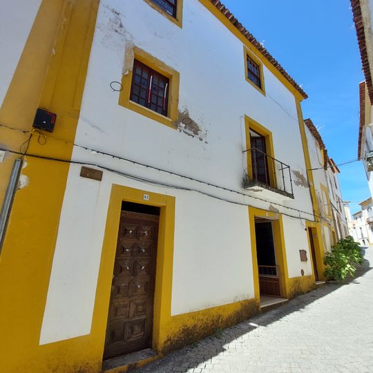 Casa na Rua dos Oleiros , 47 a 51