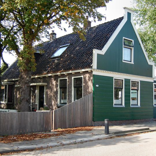 Zuideinde 81, Westzaan