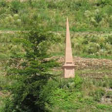 Obelisk ve vrchnostenské zahradě