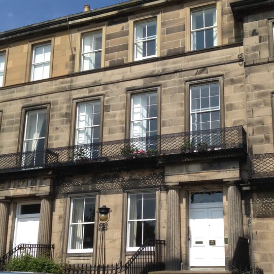 Edinburgh, 10 Regent Terrace