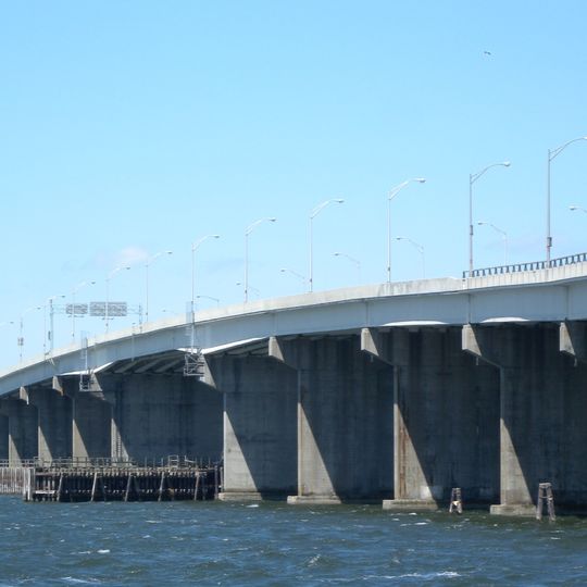 Cross Bay Veterans Memorial Bridge