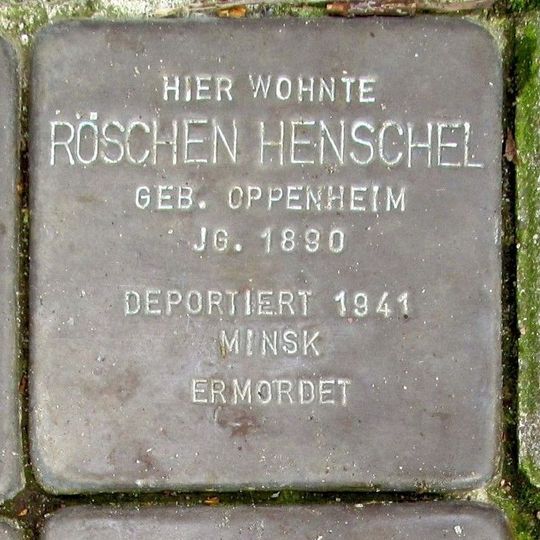 Stolperstein en memoria de Röschen Henschel