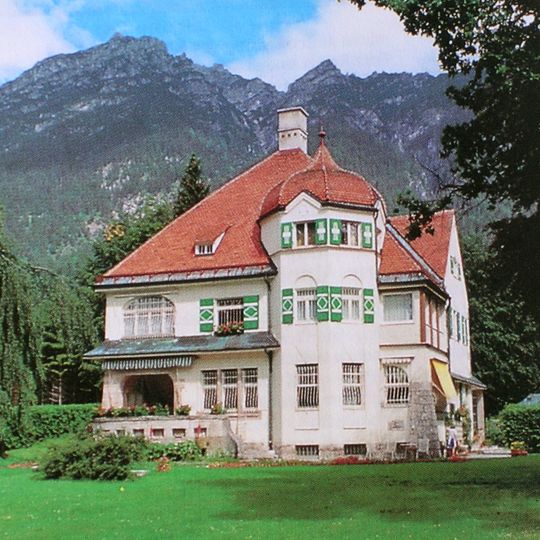 Villa Strauss