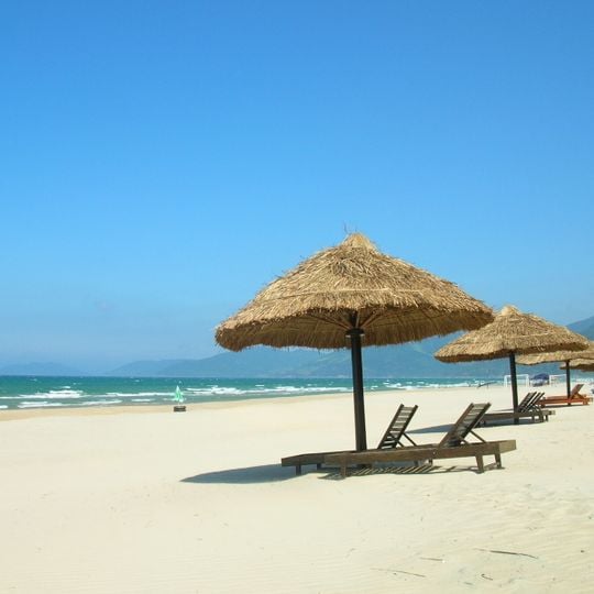 Lang Co Beach