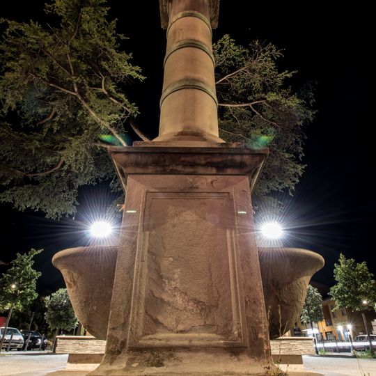 Monumento all'acquedotto