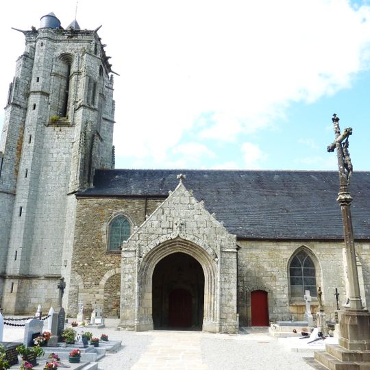 Église Saint-Pierre de Plouguer