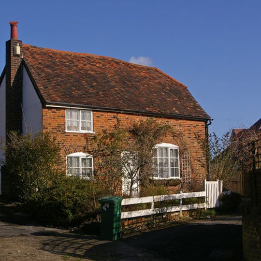 10, Hooley Lane