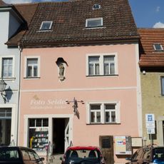 Wohn- und Geschäftshaus