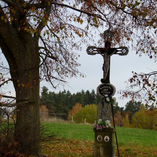 Kříž za čp. 10