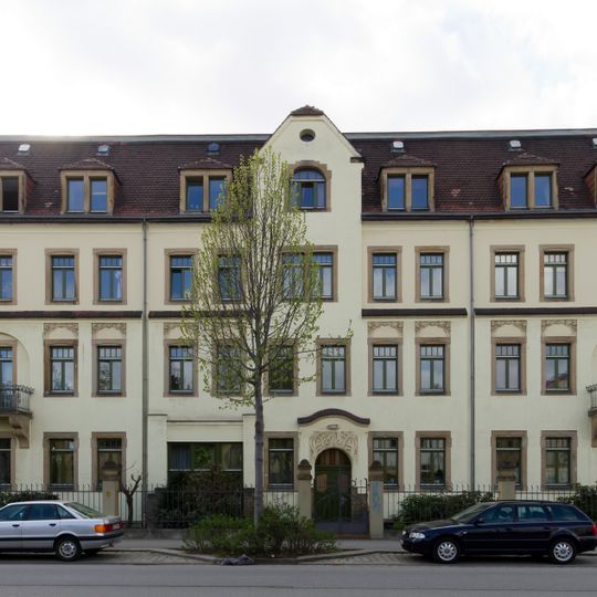Altenberger Straße 30, 32, 34