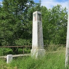 Hraniční kámen u hraničního přechodu v Mníšku