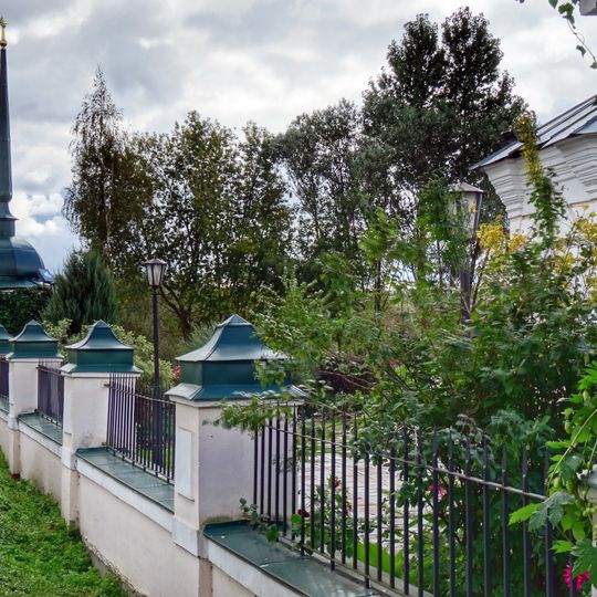 Юго-западная башня церковной ограды