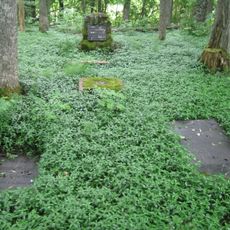 Urvaste manor cemetery