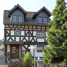 Gartenfeldstraße 2