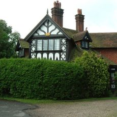 London Lodge To Tring Park