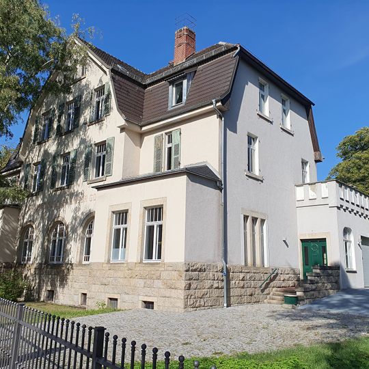 Uferstraße 6, Werdau