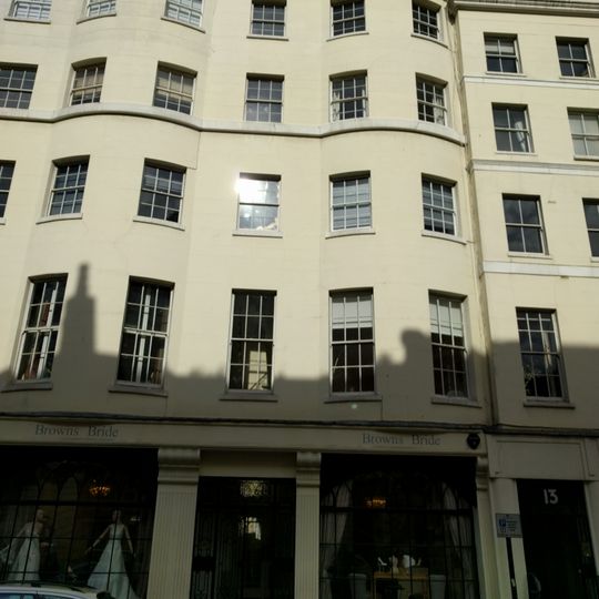 12, Hinde Street W1