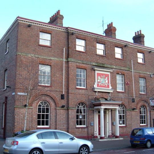 Londesborough Arms Hotel
