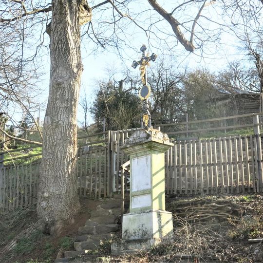 Kříž u domu 110 v Knínici