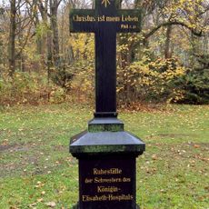 Memorial to the resting place of the sisters of the Königin-Elisabeth-Hospital