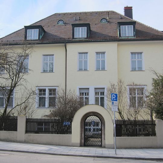 Möhlstraße 43