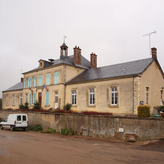 Dampierre-sous-Bouhy