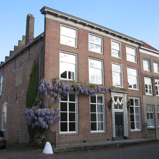 Breestraat 1, Heusden