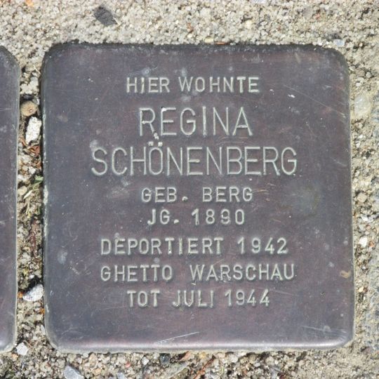 Stolperstein en memoria de Regina Schönenberg