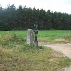 Kříže jižně od Milešova