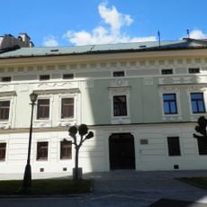 Katolícka fara so stodolou, fara