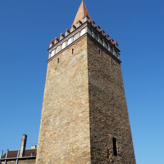 Defensive walls with a tower in Głuchołazy