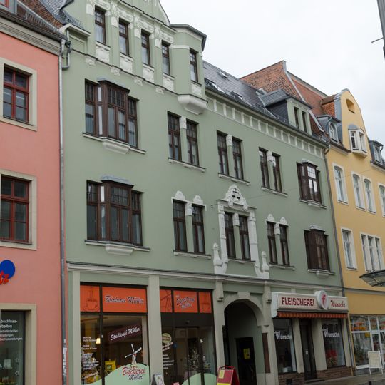 Wohn- und Geschäftshaus in geschlossener Bebauung Innere Schneeberger Straße 17