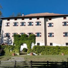 Castel Coredo