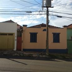 Rua Doutor Duarte Nunes, 136