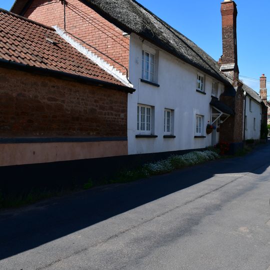 Rydon Farmhouse And Rydon Farmhouse