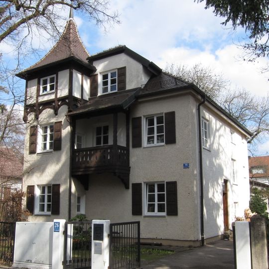 Malerische Kleinvilla