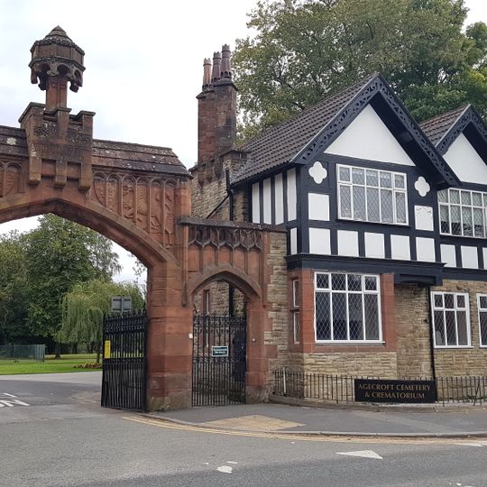 Gateway, Lodge And Adjoining Office At Salford Northern Cemetery