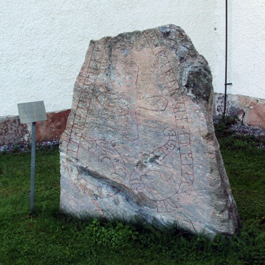 Upplands runinskrifter 62