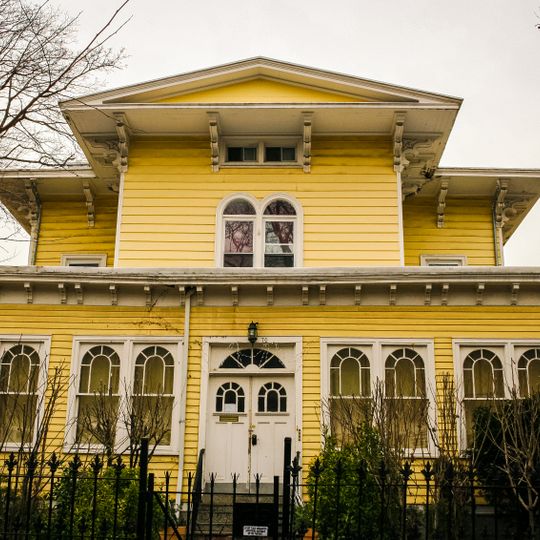 James W. and Lucy S. Elwell House