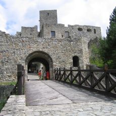 Hrad Strečno, Strečniansky hrad, veža bránová II.